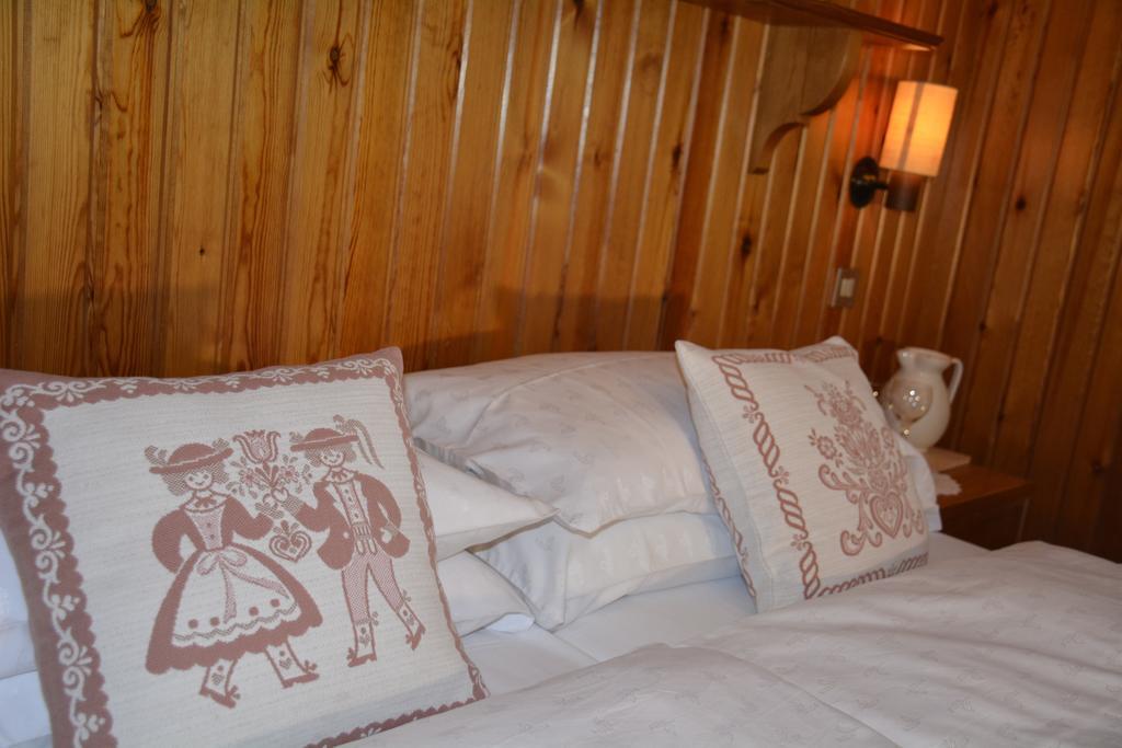 Locanda Pensione Maria Vigo di Fassa Pokoj fotografie