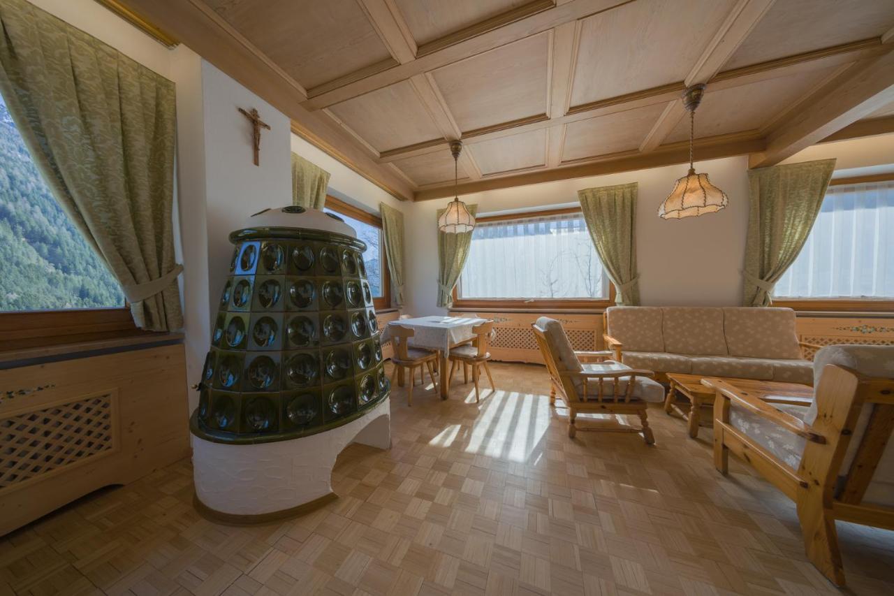 Locanda Pensione Maria Vigo di Fassa Exteriér fotografie